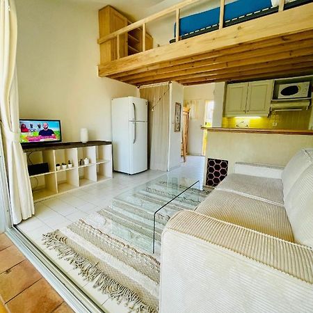 Bel Appartement Avec Mezzanine, Vue Mer Et Piscine Cogolin Kültér fotó